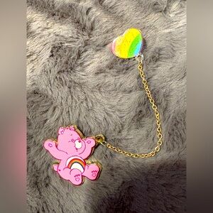 New carebear with chain heart balloon pin